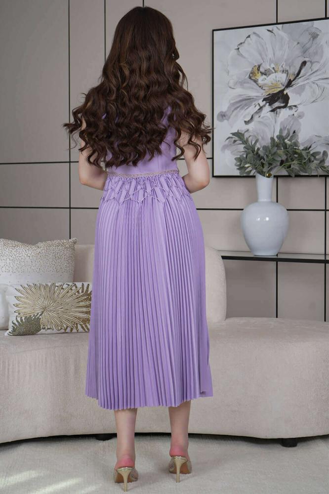 Light purple pleated midi dress المقاس:(S - 36)