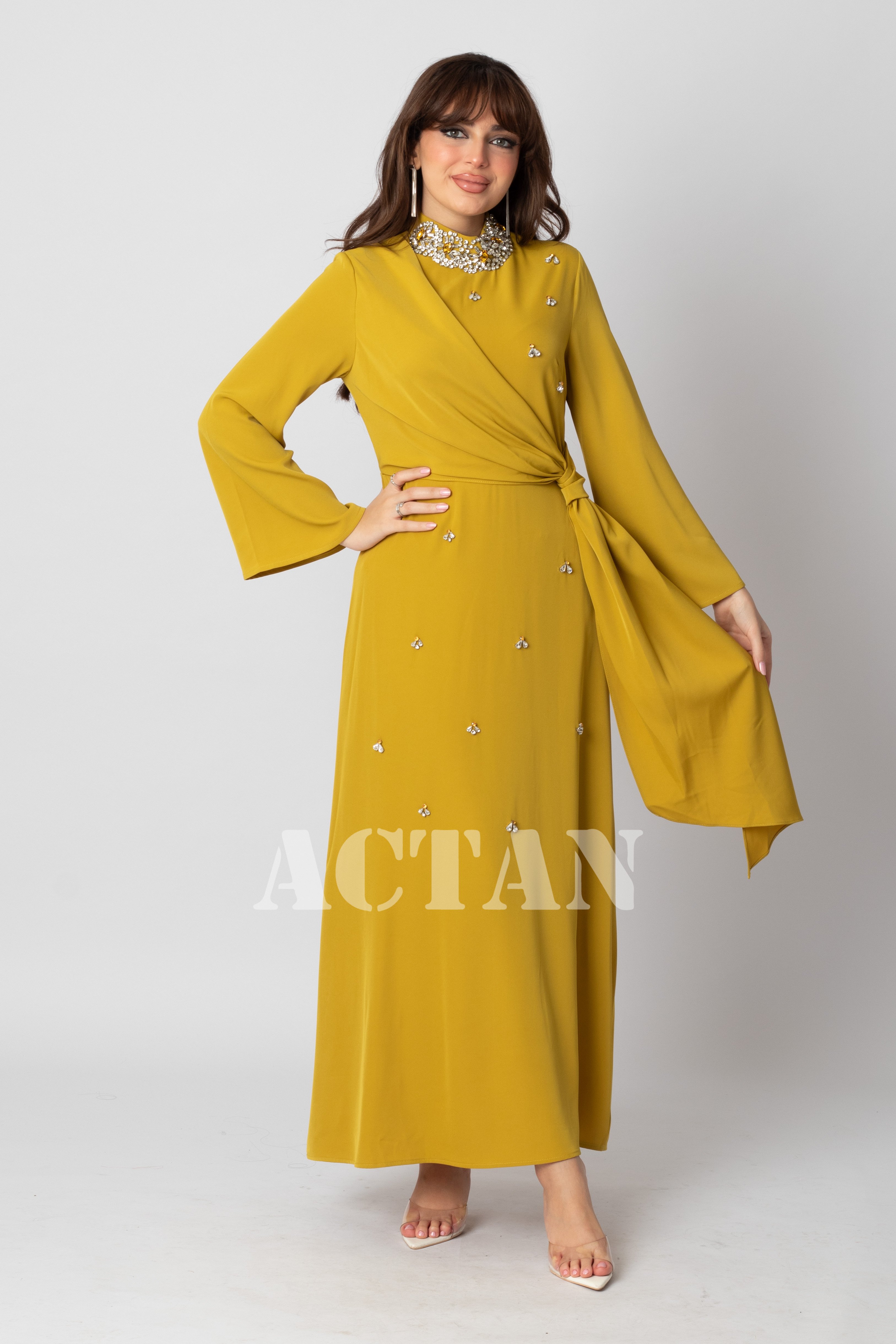Crystal-embellished collar maxi dress