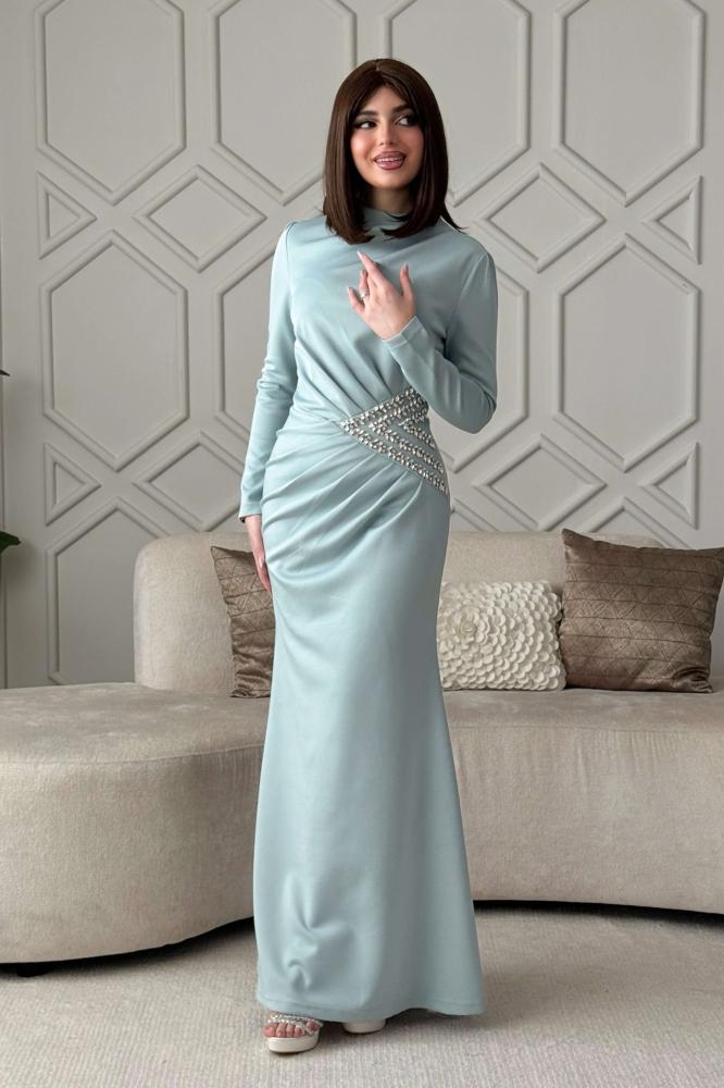 Long draped dress with Tiffany-colored crystals المقاس:(M - 38)