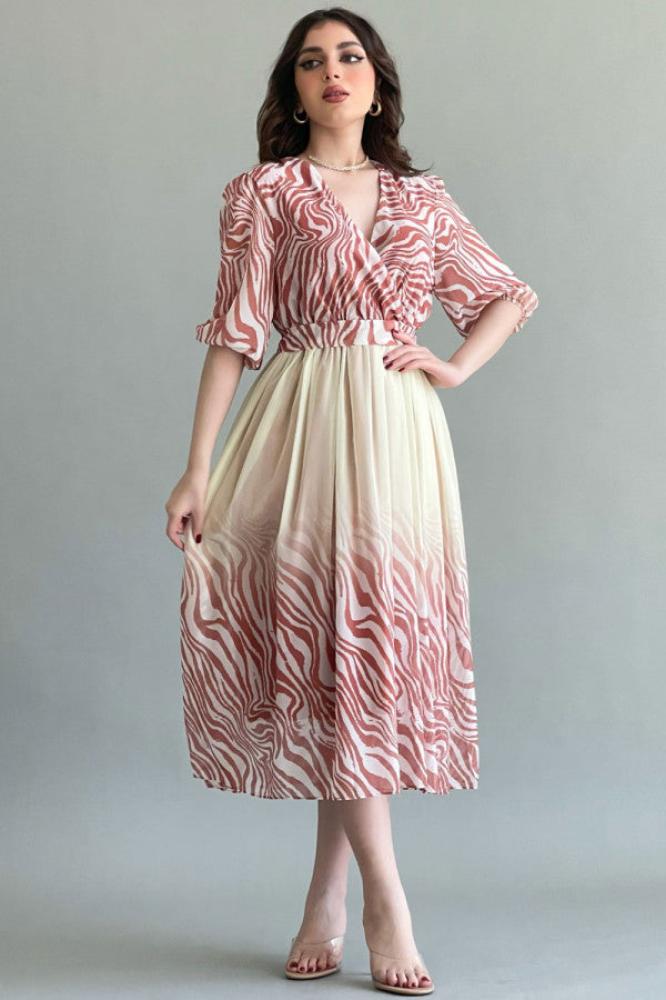 Brick-colored wavy chiffon dress المقاس:(M)