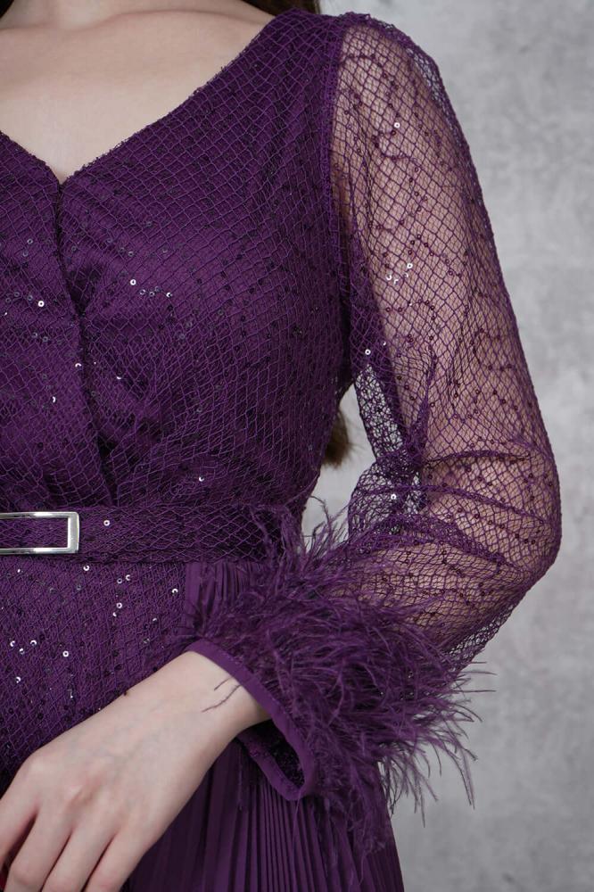 Sequin maxi dress with sheer sleeves in mauve المقاس:(M - 38)