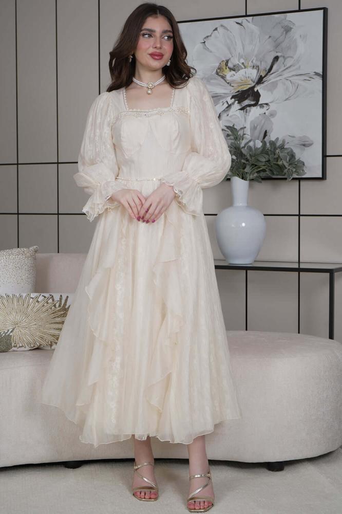 Organza dress lined with lace المقاس:(S - 36)