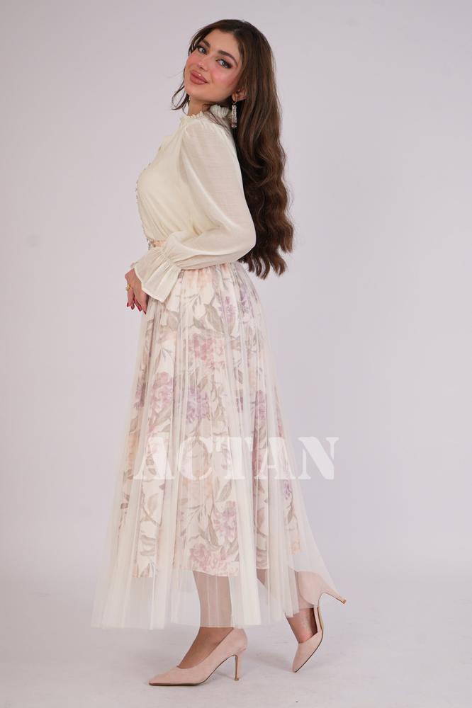 Floral skirt and blouse set المقاس:(L - 40)