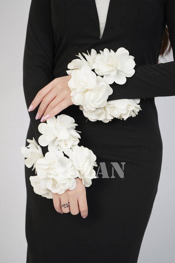 Pink appliqué sleeve bodycon dress المقاس:(L)