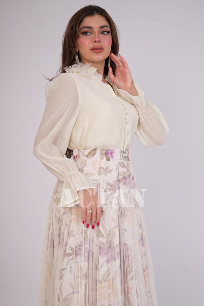 Floral skirt and blouse set المقاس:(L - 40)