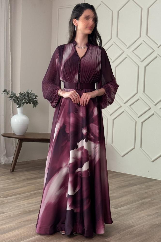 Purple floral print pleated maxi dress المقاس:(L - 40)
