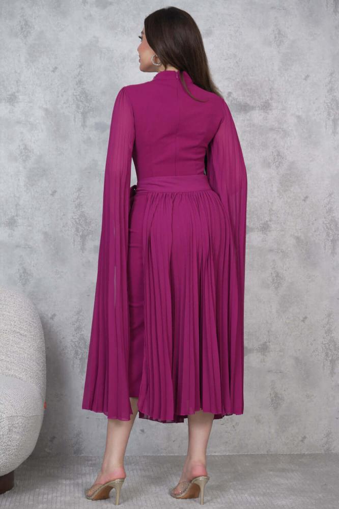Fuchsia Crystal Embellished Straight Two-Piece Midi Dress المقاس:(L - 40)