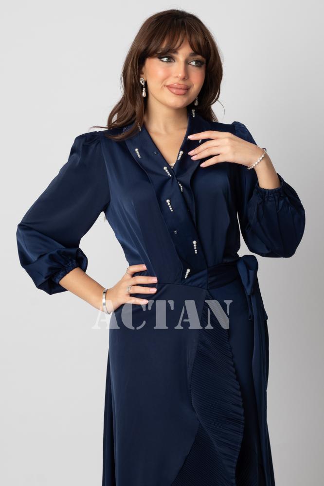 Pearl-embellished midi dress المقاس:(M - 38)