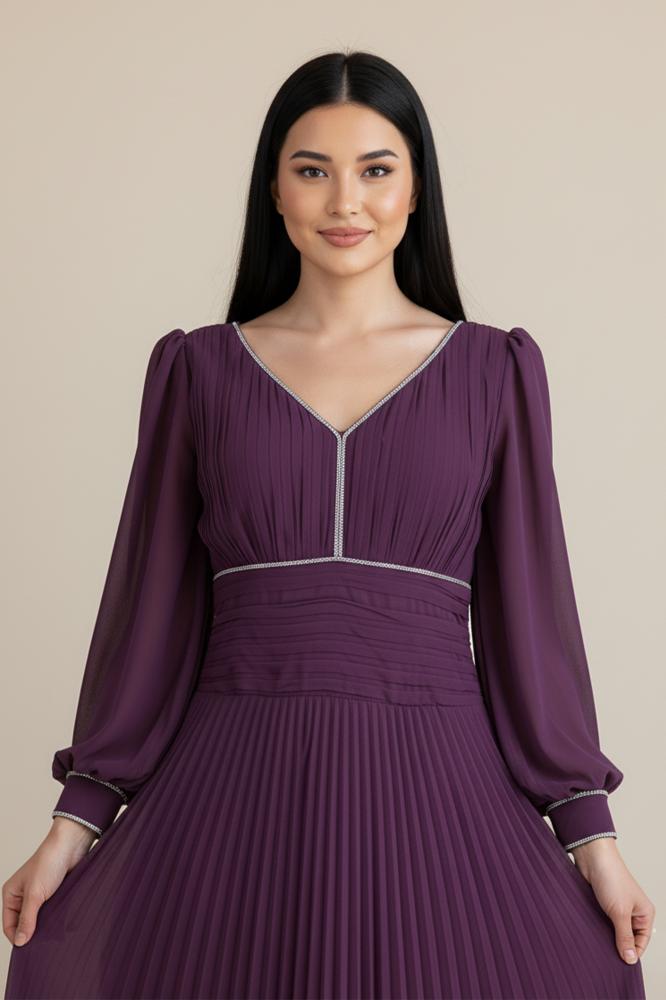 Purple Chiffon Pleated Dress with Crystal Ribbon المقاس:(L)