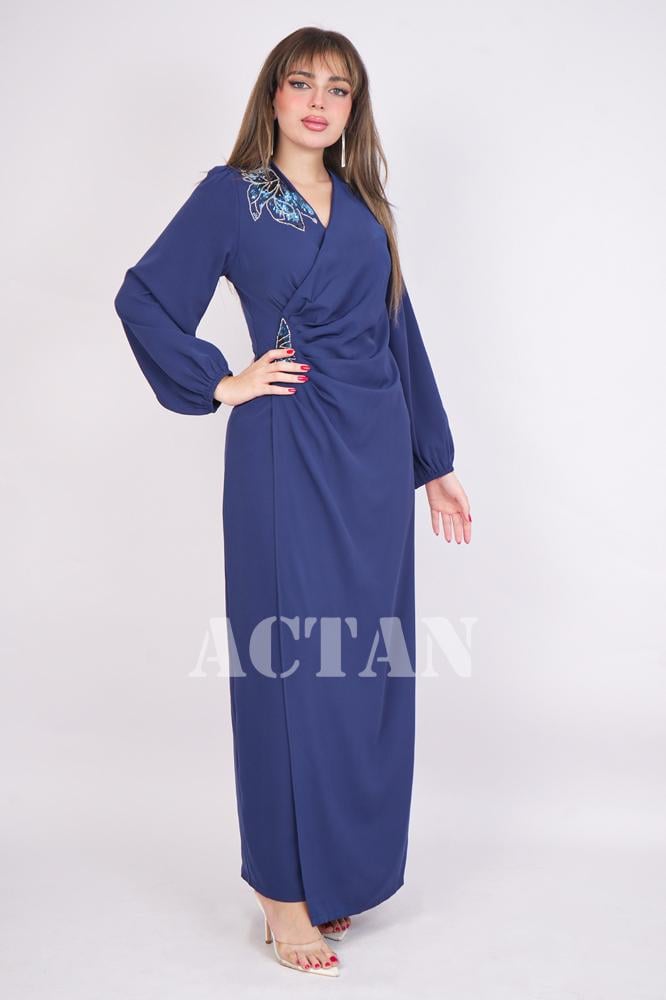 Navy blue sequin crepe maxi dress المقاس:(3XL - 46)
