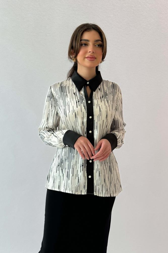 Floral print shirt with wide sleeves المقاس:(L - 40)