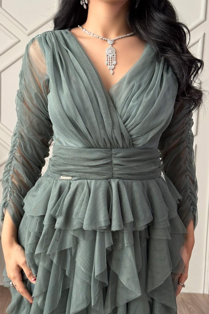 Long green draped layered dress المقاس:(L)