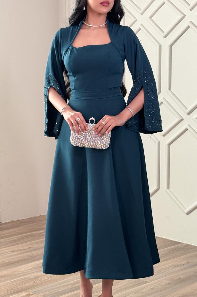 Elegant long-sleeved midi dress with pearl embellishment in turquoise المقاس:(XL)