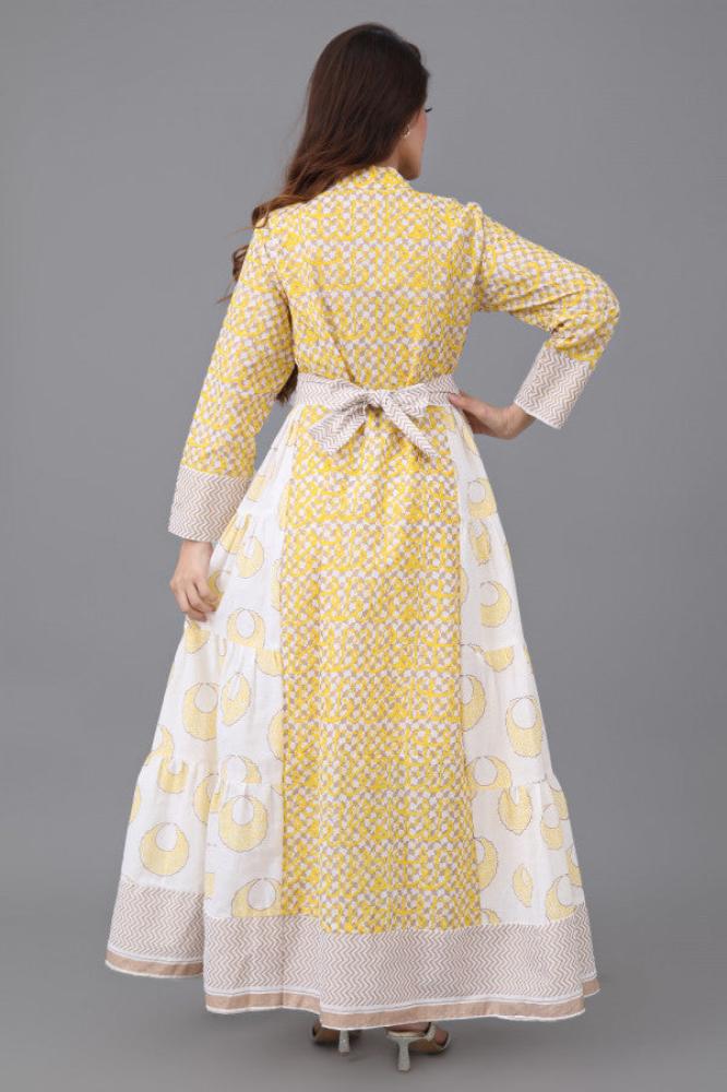 Yellow galabiya with a cloche design and Islamic patterns المقاس:(L)