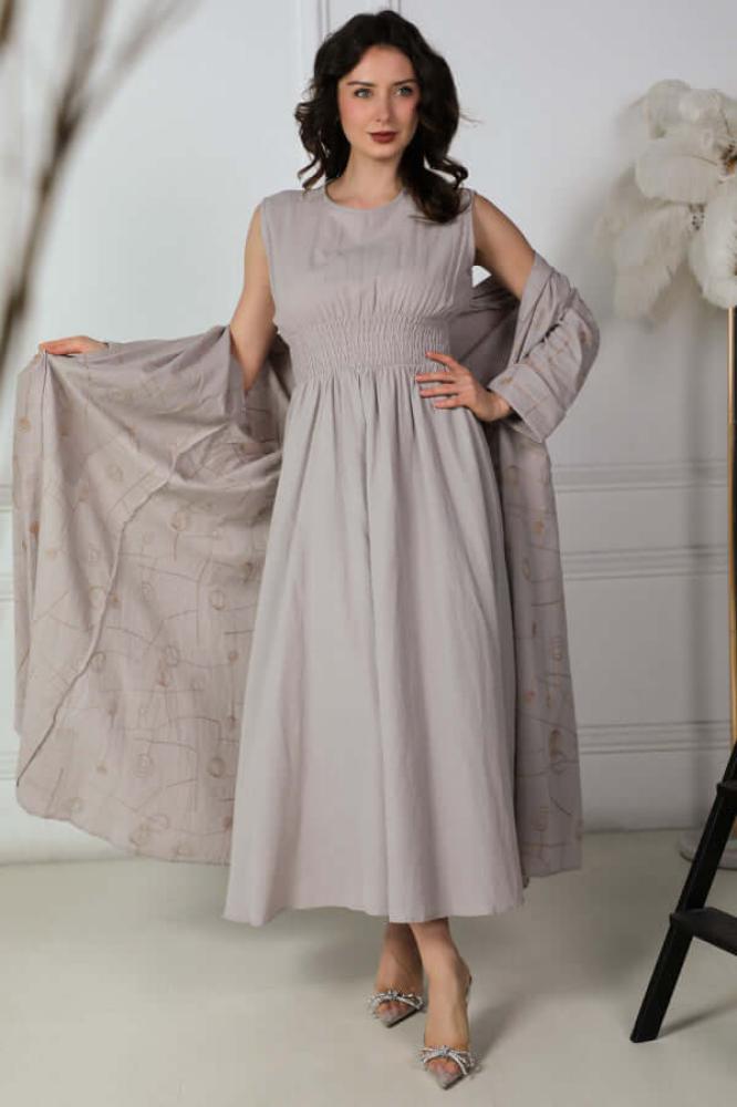 Beige hooded coat and waist dress set المقاس:(L)