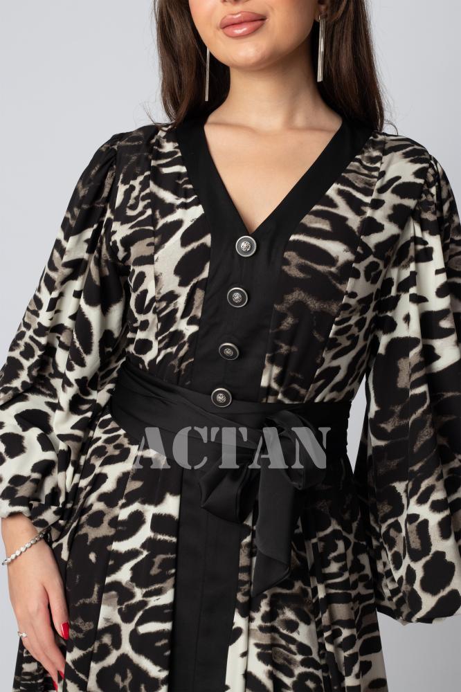 Black leopard print long dress المقاس:(XXL - 44)
