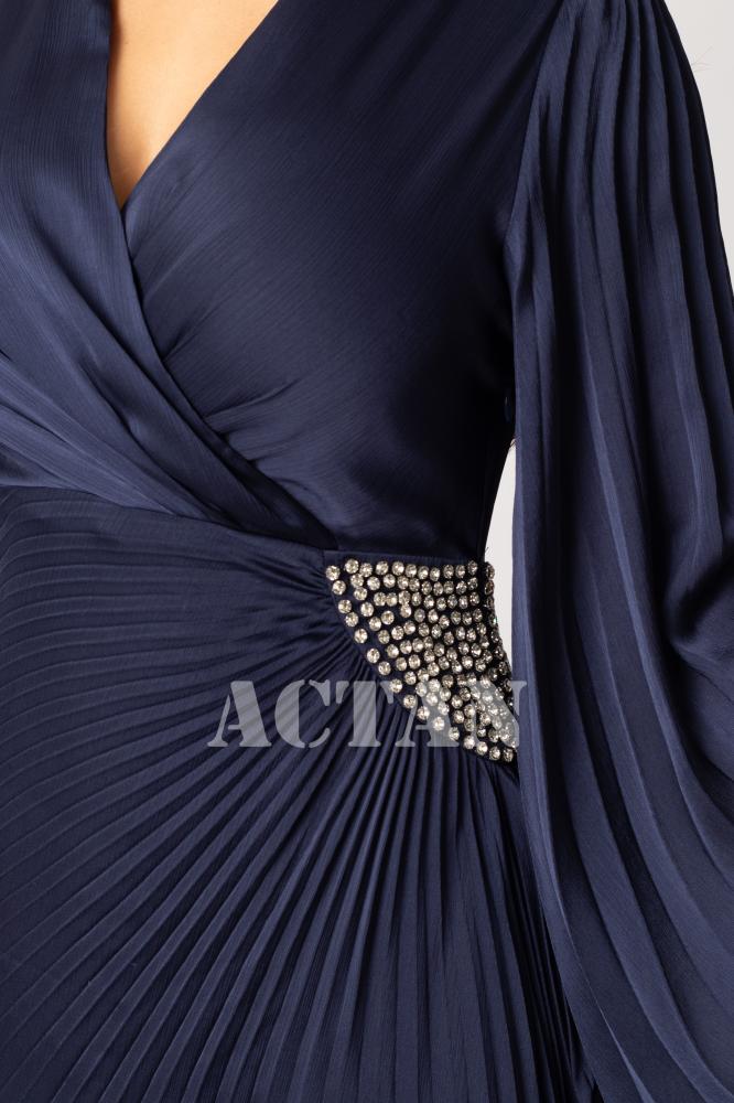 Pleated satin midi dress المقاس:(XL - 42)