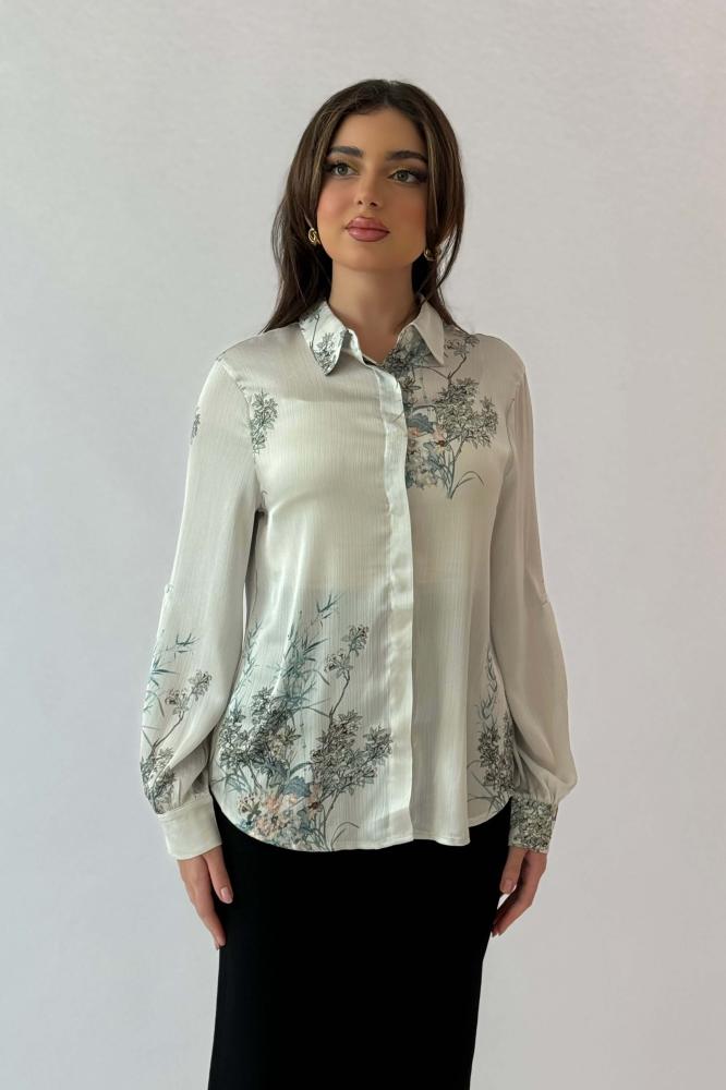Beige tree print button-up shirt المقاس:(L - 40)