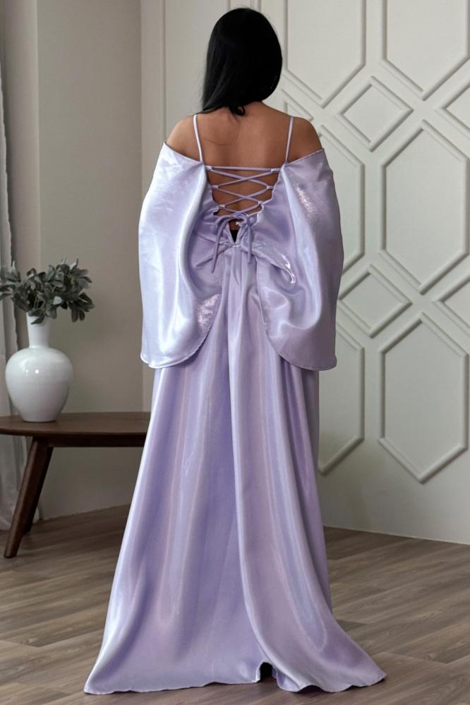 Off-shoulder dress with flowing sleeves in mauve المقاس:(M)