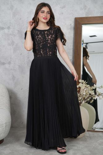 Long pleated chiffon dress المقاس:(M - 38)