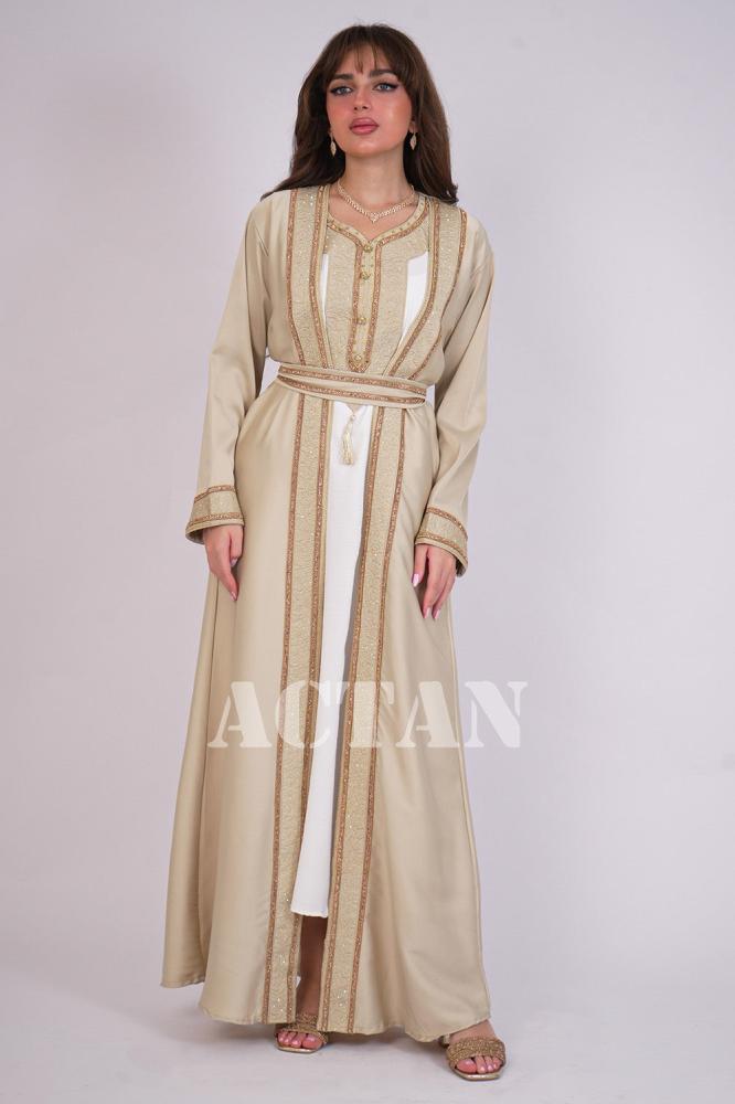 Two-piece jalabiya with gold embroidery, beige color المقاس:(L)