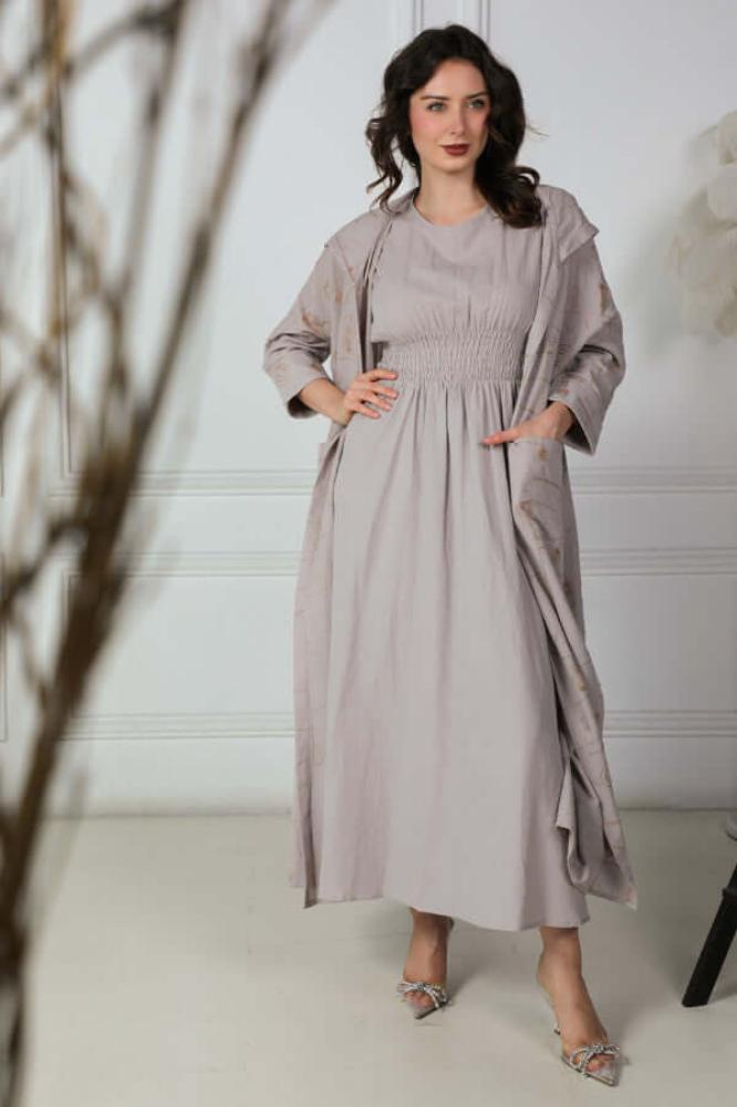 Beige hooded coat and waist dress set المقاس:(L)