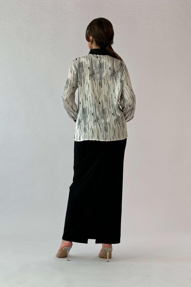 Floral print shirt with wide sleeves المقاس:(L - 40)