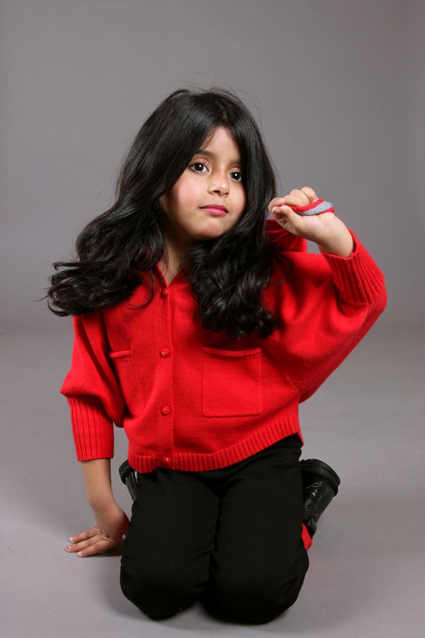 طقم شتوي ليلى والذئب