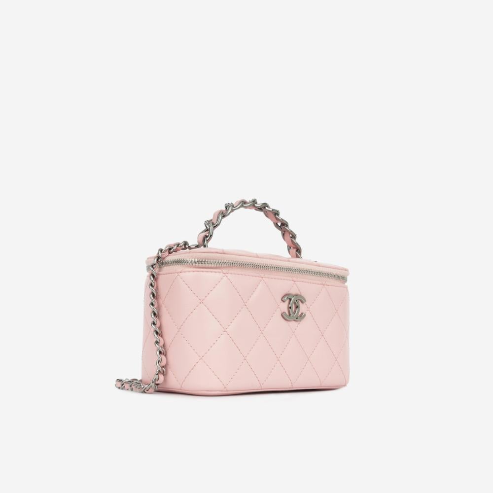 شنطة شانيل جودة عالية معدن فضي| وردي