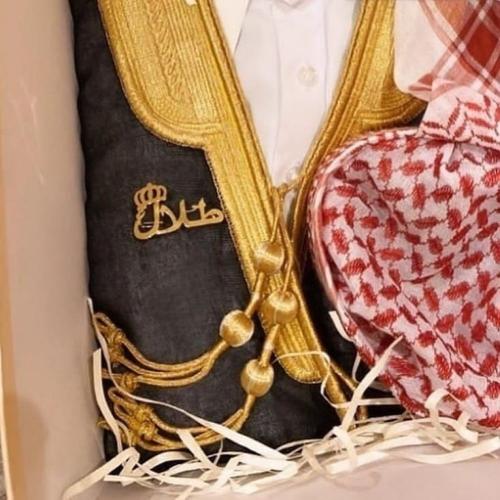 بروش للأطفال بالاسم - بلون ذهبي