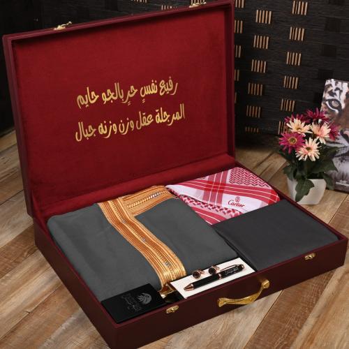 بوكس مشلح حساوي صناعة سوري مع قماش وشماغ كارتير