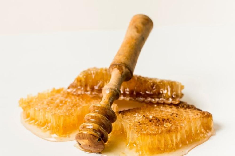 عسل ملكات النحل والجنس