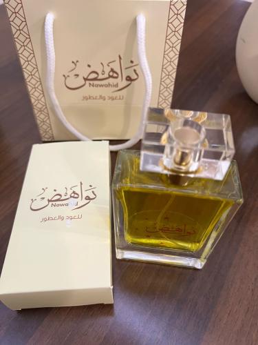 عطر نسائي فخم ( فواح +جذاب +انتعاش+ ثبات )