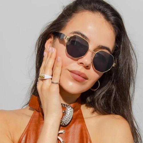 نظارة شمسية عصرية للنساء