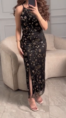 فستان أسود تطريز يدوي اكما م رجلان