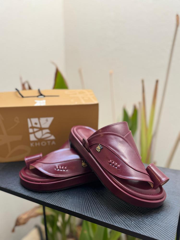 كلاسيك - عنابي