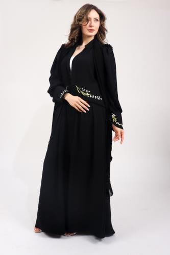 عباية سوداء بطرحة متصلة