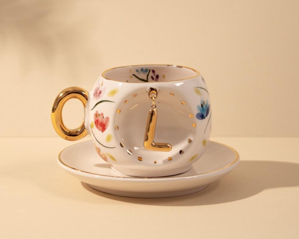 كوب أزهار الربيع