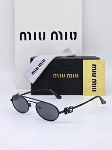 نظارة MIU MIU