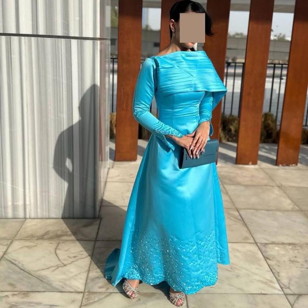 فستان سهرة كسرات صدر