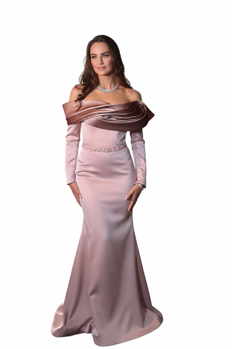 فستان سهرة وردي