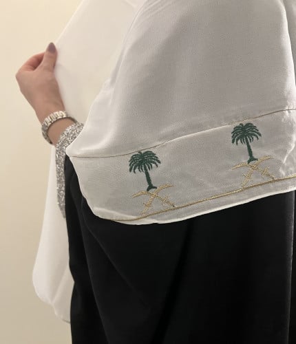 طرحه تطريز - بيضاء