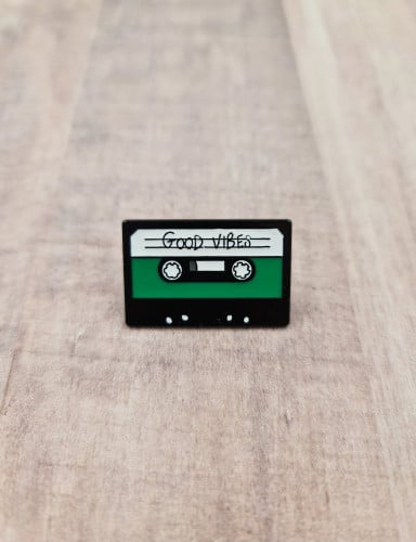 بروش شريط الكاسيت