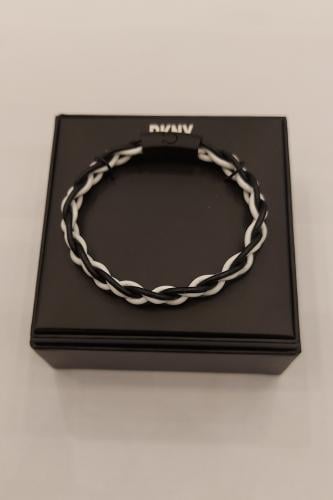 اسوارة دكني DKNY