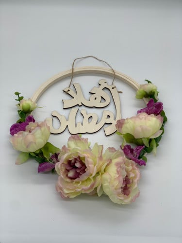 طارة خشب اكليل زهور