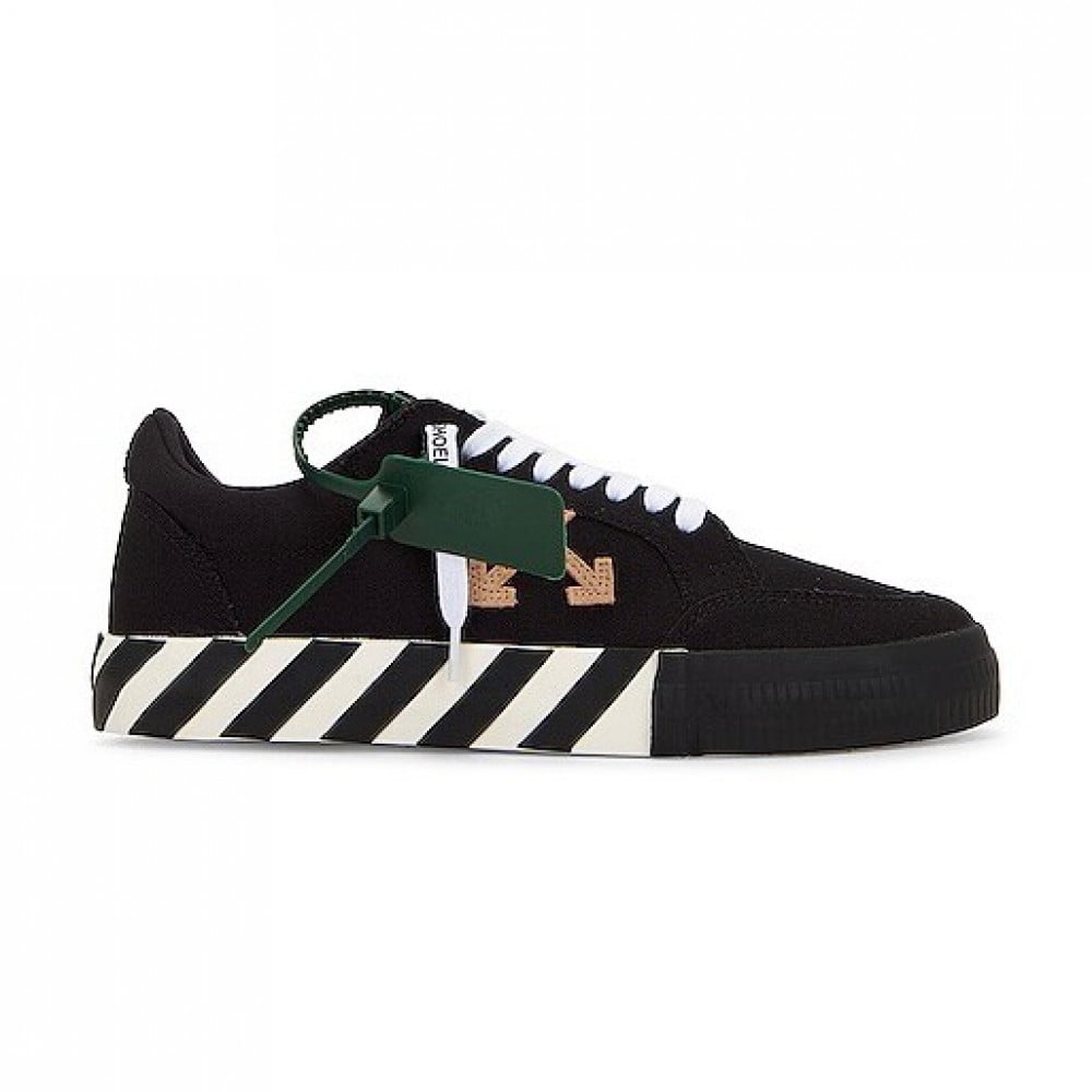 Off white on sale arrow logo sneakers