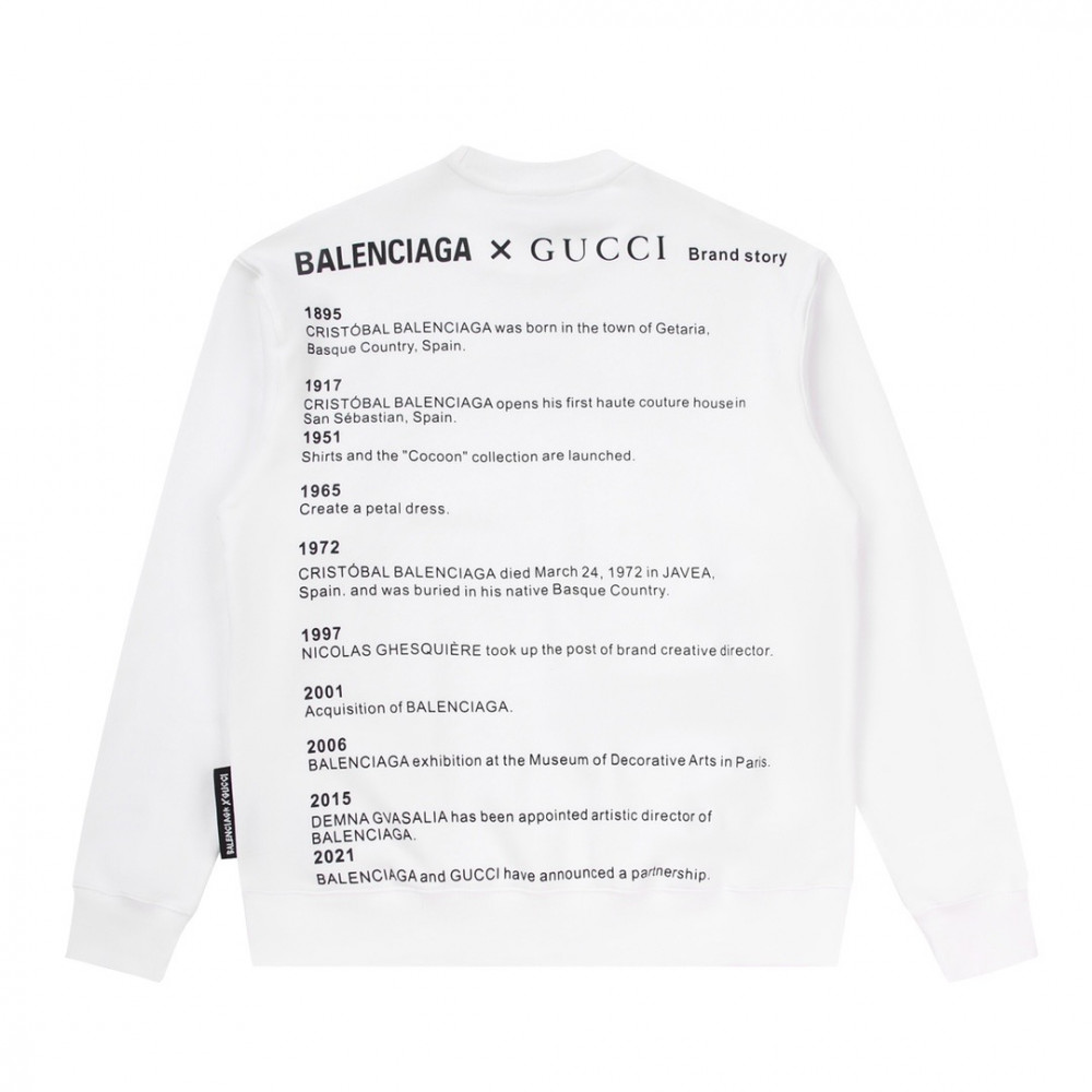 BALENCIAGA sweatshirt for woman  White  Balenciaga sweatshirt 744454  TOVD6 online on GIGLIOCOM