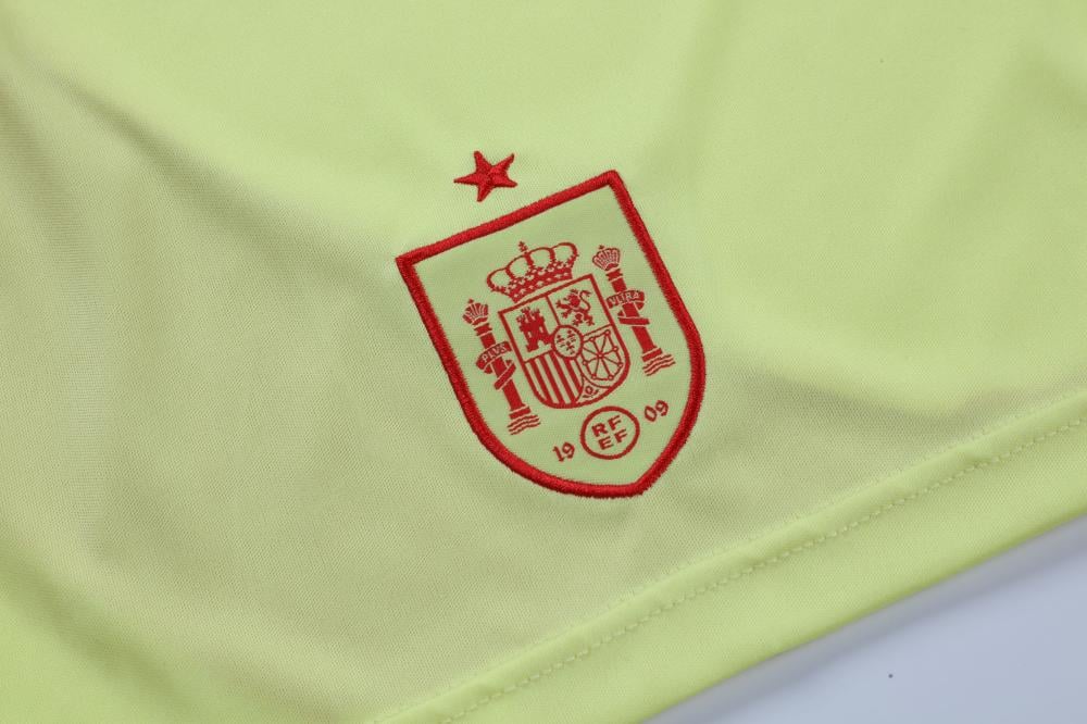 شورت منتخب اسبانيا الاحتياطي 2025