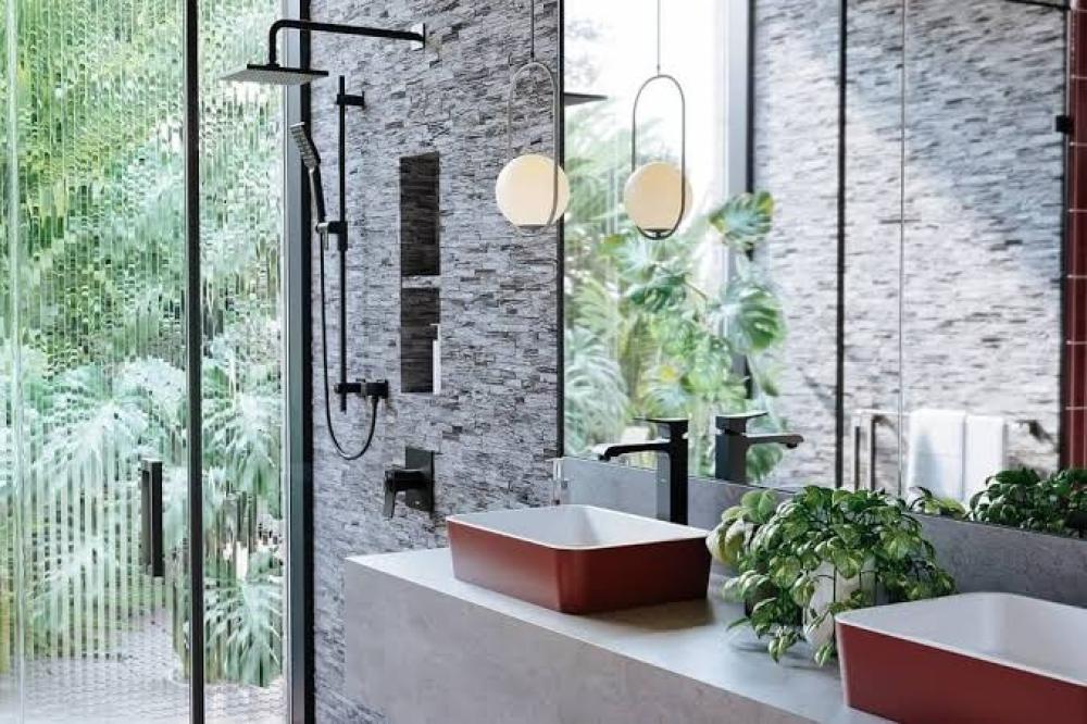 modern bathroom fixtures and accessories