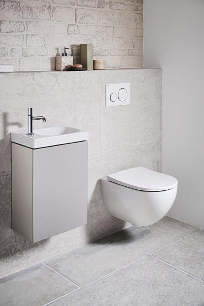 عند الحديث عن تجهيزات الحمام، غالبًا ما ينصب التركيز على الخلاطات أو ا